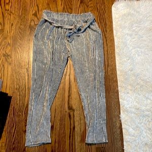 I’m just selling these because they’re not my style anymore.